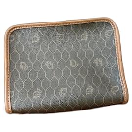 Pochette Diorquake in pelle nera