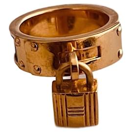 Hermès Kelly scarf ring gold metal black border