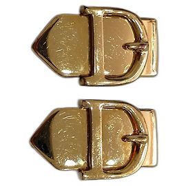 Orecchini Christian Dior in metallo dorato