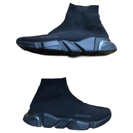 Balenciaga Speed Trainers EU 43 (edizione limitata nera su nera)