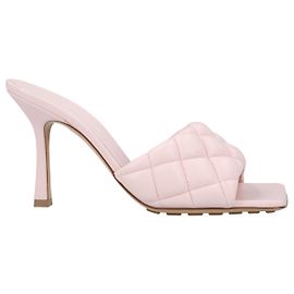Mule acolchoado Bottega Veneta rosa