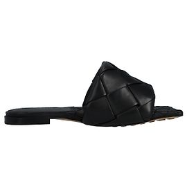 Sandalo piatto Lido nero di Bottega Veneta