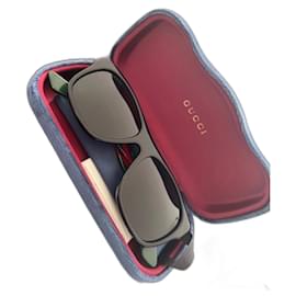 Occhiali da sole Gucci neri in pelle di capra