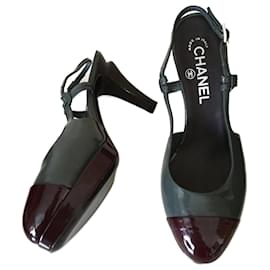 Chanel Pumps aus Leder