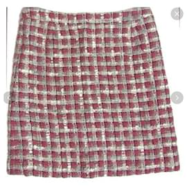 Falda Chanel de tweed rojo oscuro