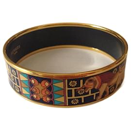 Hermès Enamel and Gold Plated Bracelet Golden