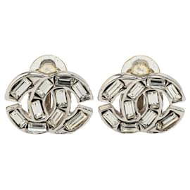 Orecchini a secchiello con strass Chanel Coco Mark