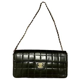 Chanel East West Borsa in pelle nera trapuntata