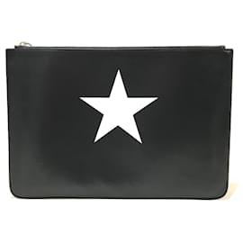 Clutch in pelle nera Givenchy