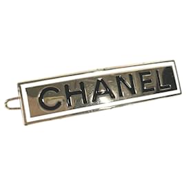 Pinza para el cabello Chanel B21B en oro de La Valeta