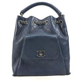 Borsa a spalla in pelle blu Chanel