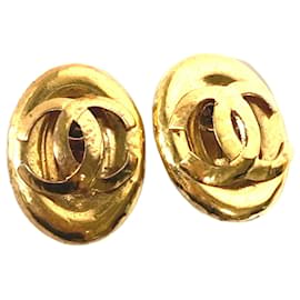 Orecchini a clip in oro vintage di Chanel
