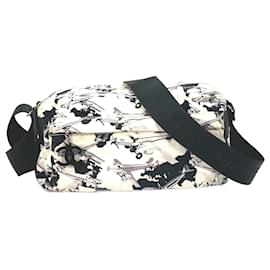 Borsa a spalla in tessuto nero Chanel