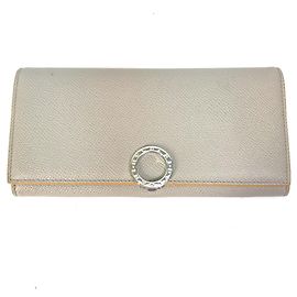 Bulgari Billetera bi-fold de cuero gris Bvlgari