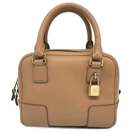 Borsa quadrata Amazona 16 di Loewe