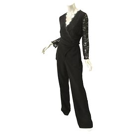 Mono Marlowe de encaje negro Diane Von Furstenberg
