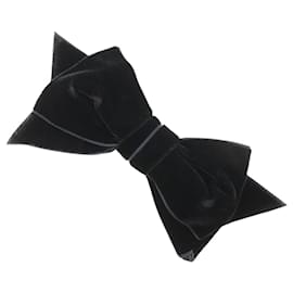 Spilla in nastro di velluto nero Chanel