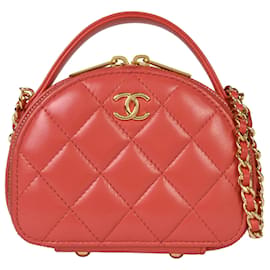 Borsa a spalla Chanel Matelassé in pelle di agnello rossa