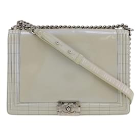 Borsa a spalla in pelle smaltata Chanel Boy