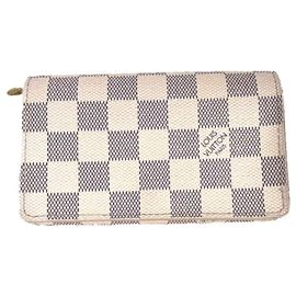 Louis Vuitton Portefeuil Tresor N61744 Bi-Fold Wallet
