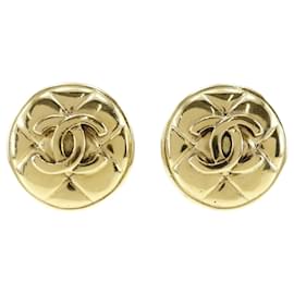 Chanel Matelasse Vintage Gold Plated Clip Earrings