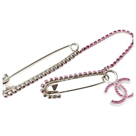 Spilla in strass argento magenta Chanel