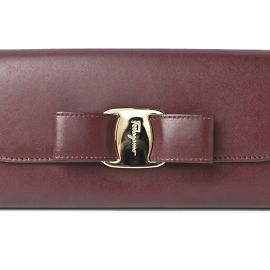 Cartera larga de cuero burdeos Salvatore Ferragamo