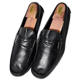 Mocassins en cuir Prada à enfiler noirs taille 10