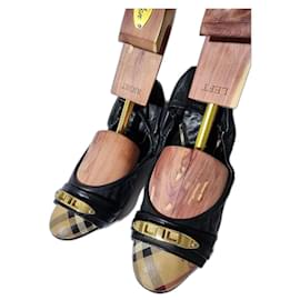 Ballerina Burberry Haymarket Aston Nero/Beige Taglia 38
