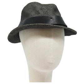 Gorra de lona GG Gucci S Negra Auth am6440
