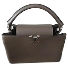 Borsa a mano Louis Vuitton Capucines MM Beige in pelle