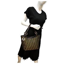 FENDI Zucca Kleine Chef Einkaufstasche Tobacco Moro Braun