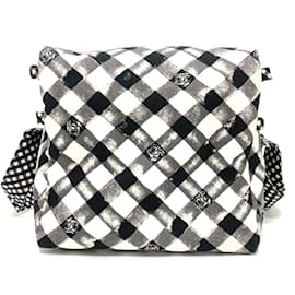 Borsa refrigerante Chanel Check Coco Mark