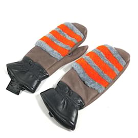 Fendi Damenhandschuhe aus Angora
