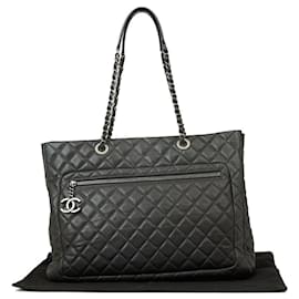 Chanel Shopping Tote Nera in Pelle Caviar