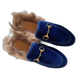 Pantofole in Velluto Princetown di GUCCI