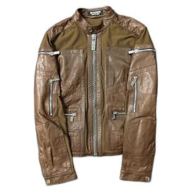 Dirk Bikkenbergs Chaqueta marrón con cremallera de bondage de principios de los 00 de Dirk Bikkembergs.