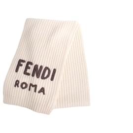 FENDI - Beigefarbener Wollschal von Fendi