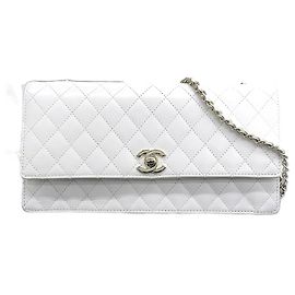Borsa a spalla in pelle con catena Chanel bianca