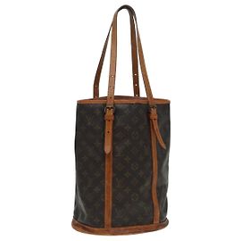LOUIS VUITTON Monogram Bucket GM Shoulder Bag M42236 LV Auth 80217