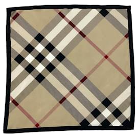Foulard Burberry in seta beige tartan
