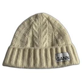 Berretto Ganni Beige in Lana
