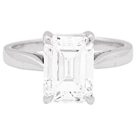 inconnue Ring im Smaragdschliff, Weißgold.