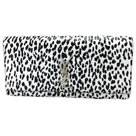 Borsa Clutch Leopardo Cassandra di Saint Laurent
