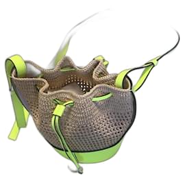 Loewe Paula’s Ibiza Ballon Tasche Gelb Leder