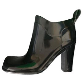 Botines Bottega Veneta Negros de Goma
