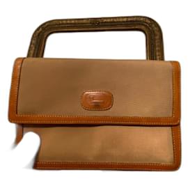 Portafoglio Lancel Marrone Khaki Pelle Nylon