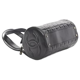 Borsa Chanel trapuntata Choco Bar nera