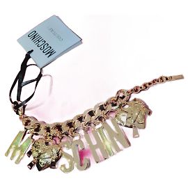 Bracciale con charm Moschino oro acciaio