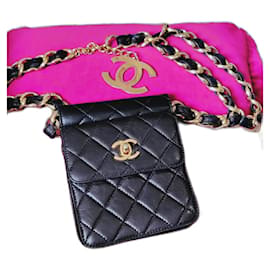 Borsa a cintura Chanel nera in pelle oro